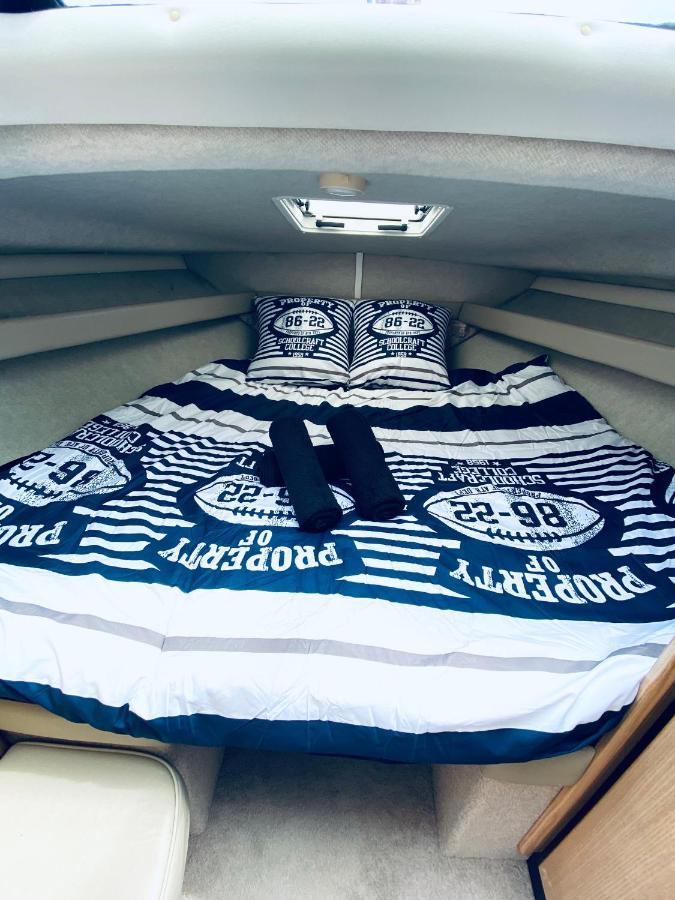Nuit Insolite Sur Un Bateau Linge Et Menage Inclus - Boat Paradise La Rochelle 拉罗歇尔 外观 照片